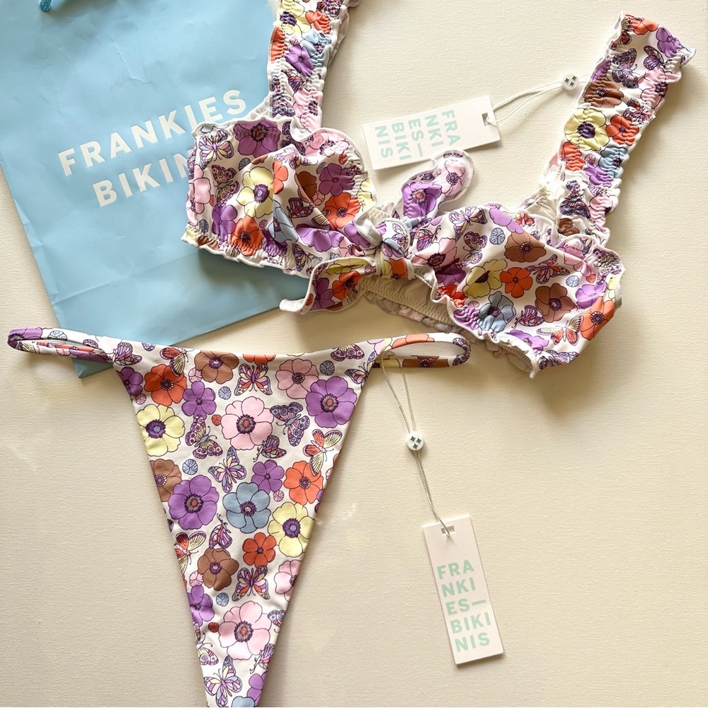 *SOLD* Frankies Bikinis Colby Tie Front Ruffle Top Jagger Bikini Bottom Marp - Picture 1 of 12